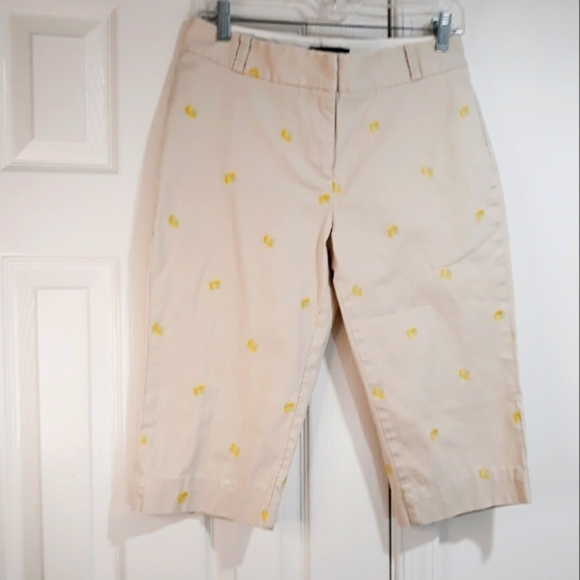 Talbots Pants - Talbots Herritage Cotton Embroidered with Lime Ankle Pants Cream Size 8 Petite